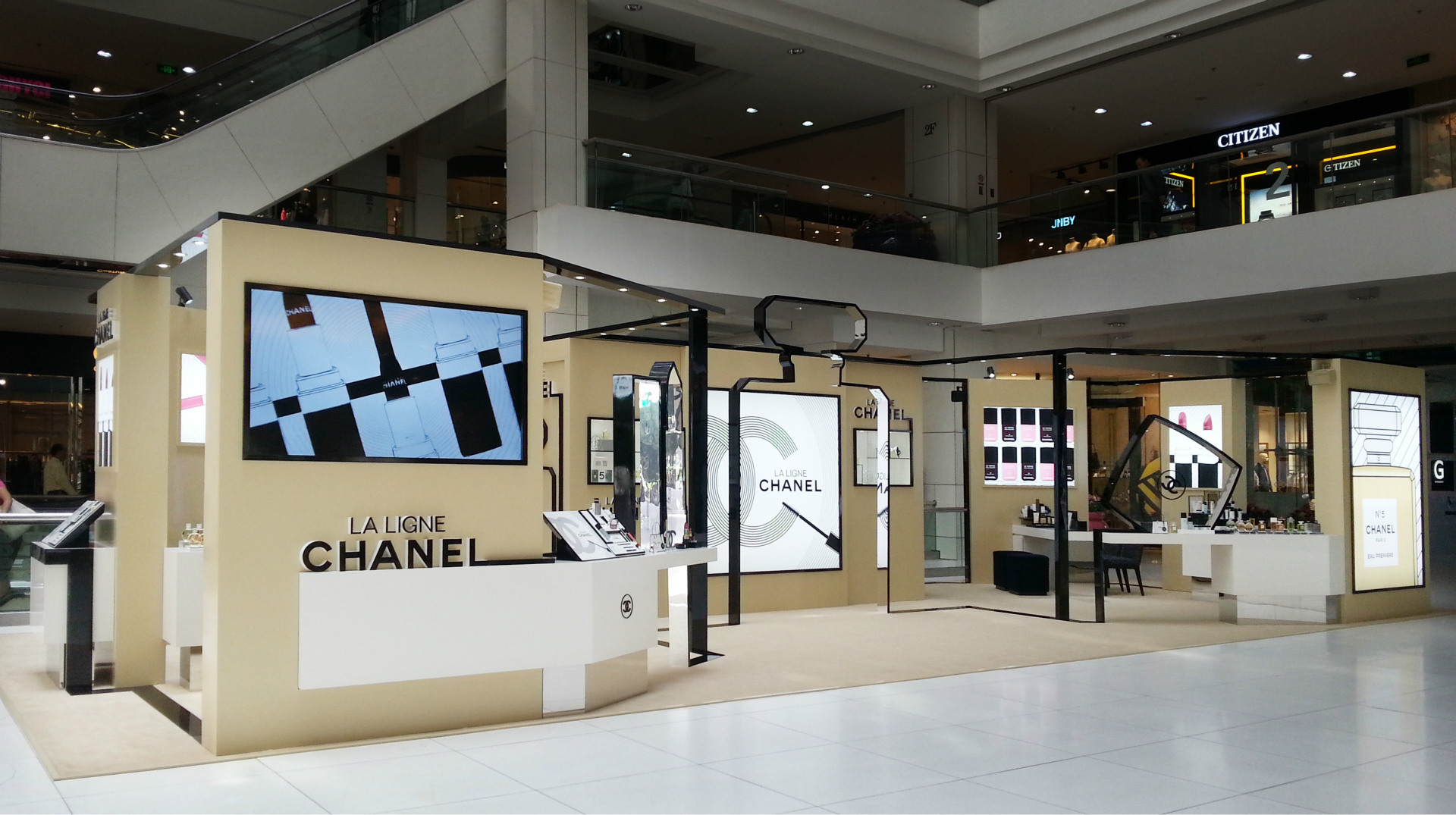 展臺展柜設(shè)計